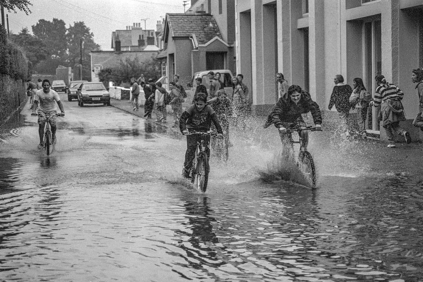 Chris George exhibition pictures to be auctioned