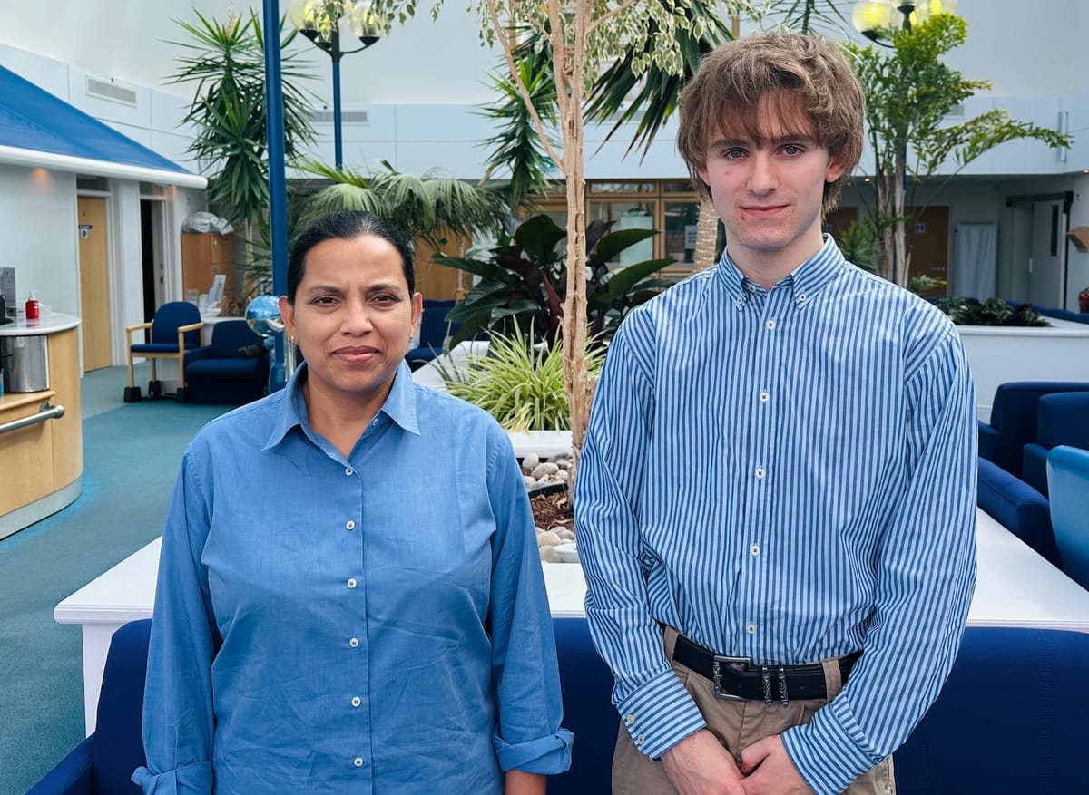 Medical bursary applications open for aspiring Guernsey doctors